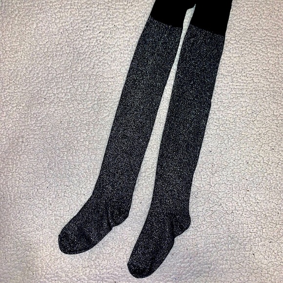 NWOT Girl’s 7-10 Metallic Tights - Picture 2 of 8